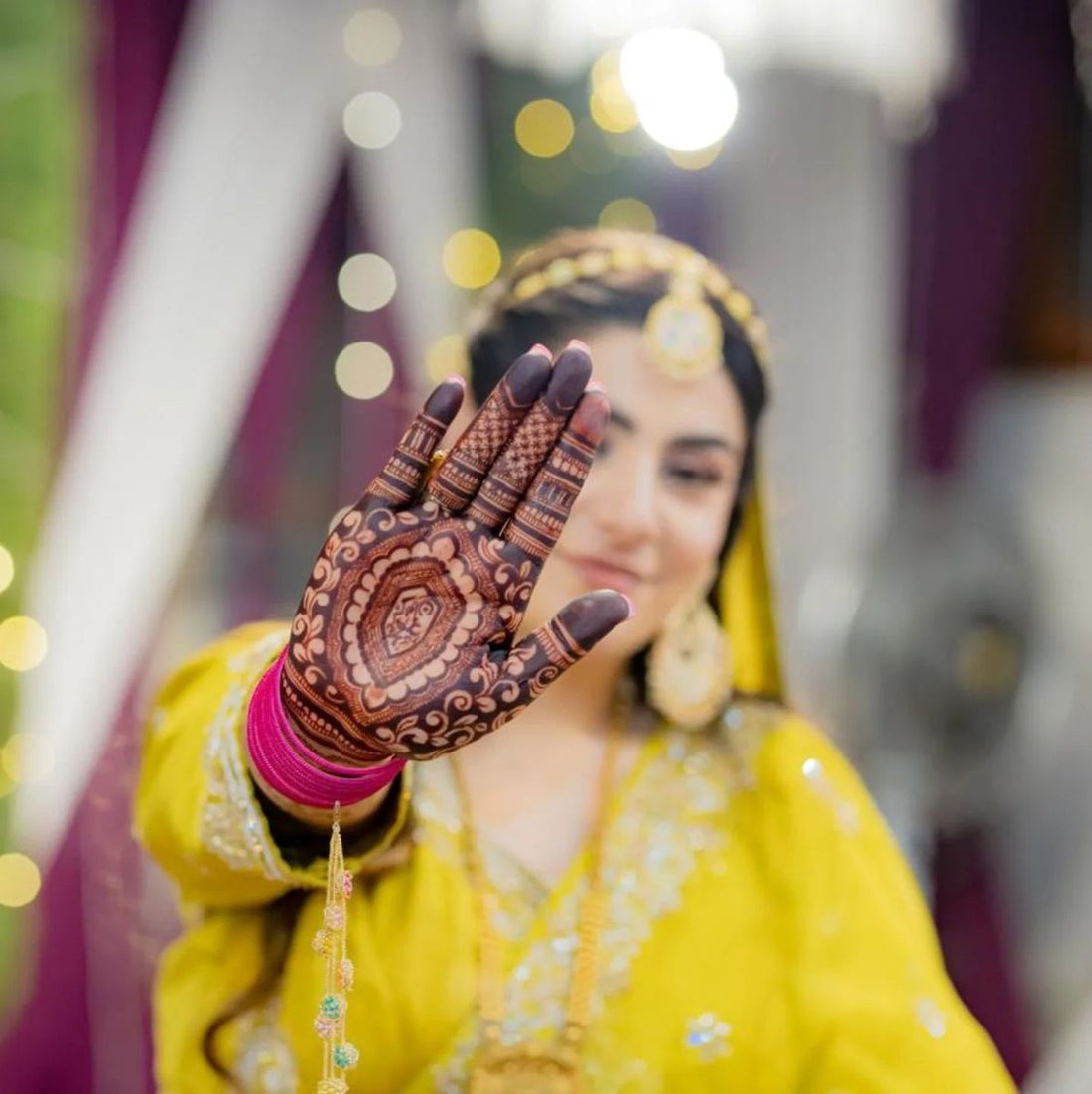 How Organic Henna (Maenz) is Taking Over Kashmiri Weddings – A Cultural Comeback